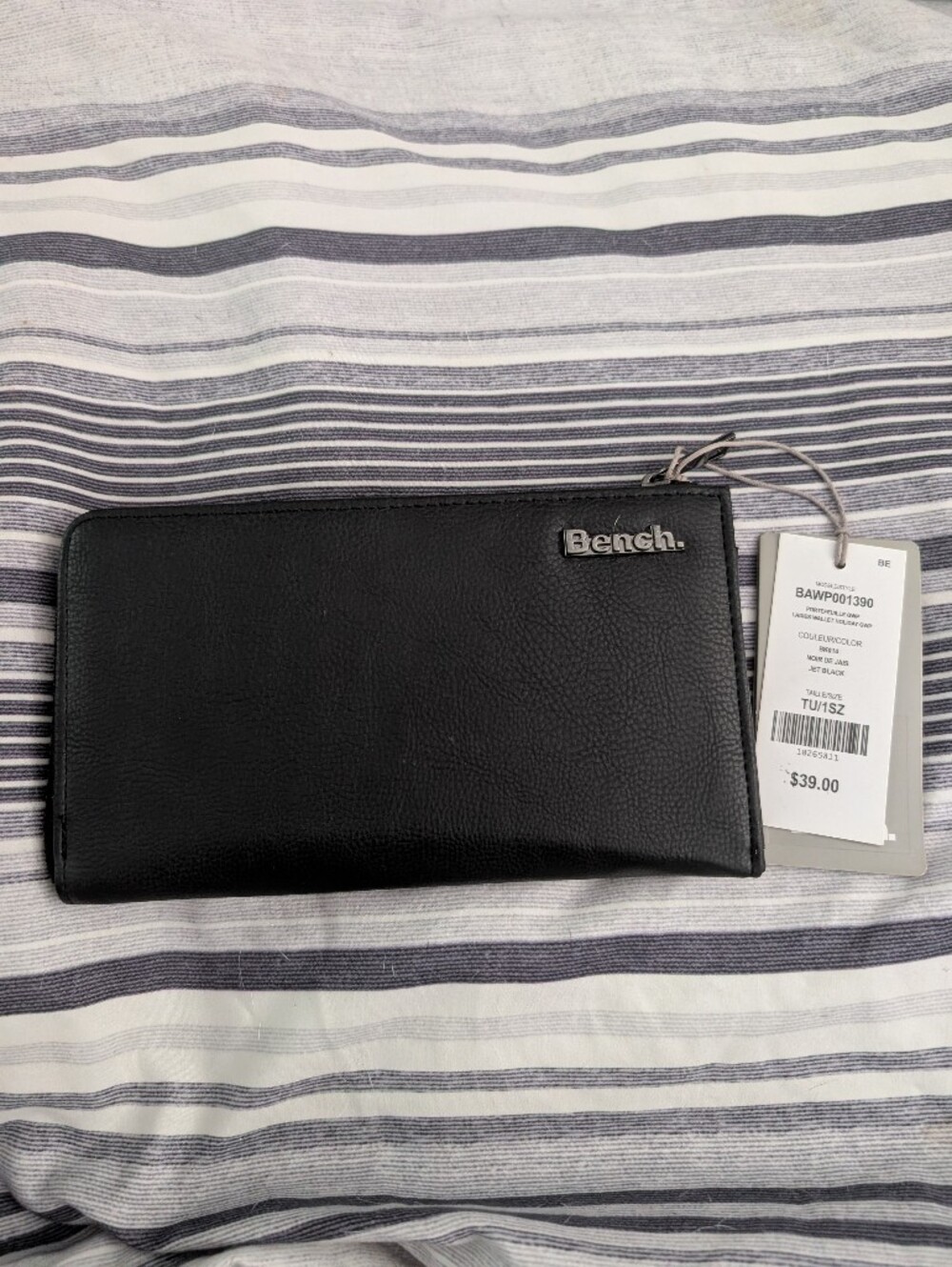 Bench Black Zip-Around Men's Wallet Organizer